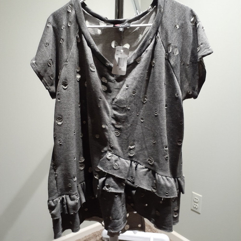 #225 NWT Women's Blouse